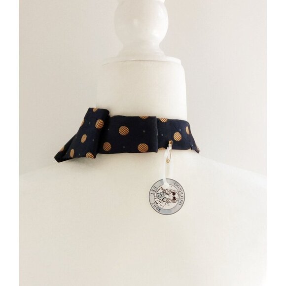 Polka Dot Ascot Tie - Unique Scarf - Corporate Fashion. - Picture 6 of 7